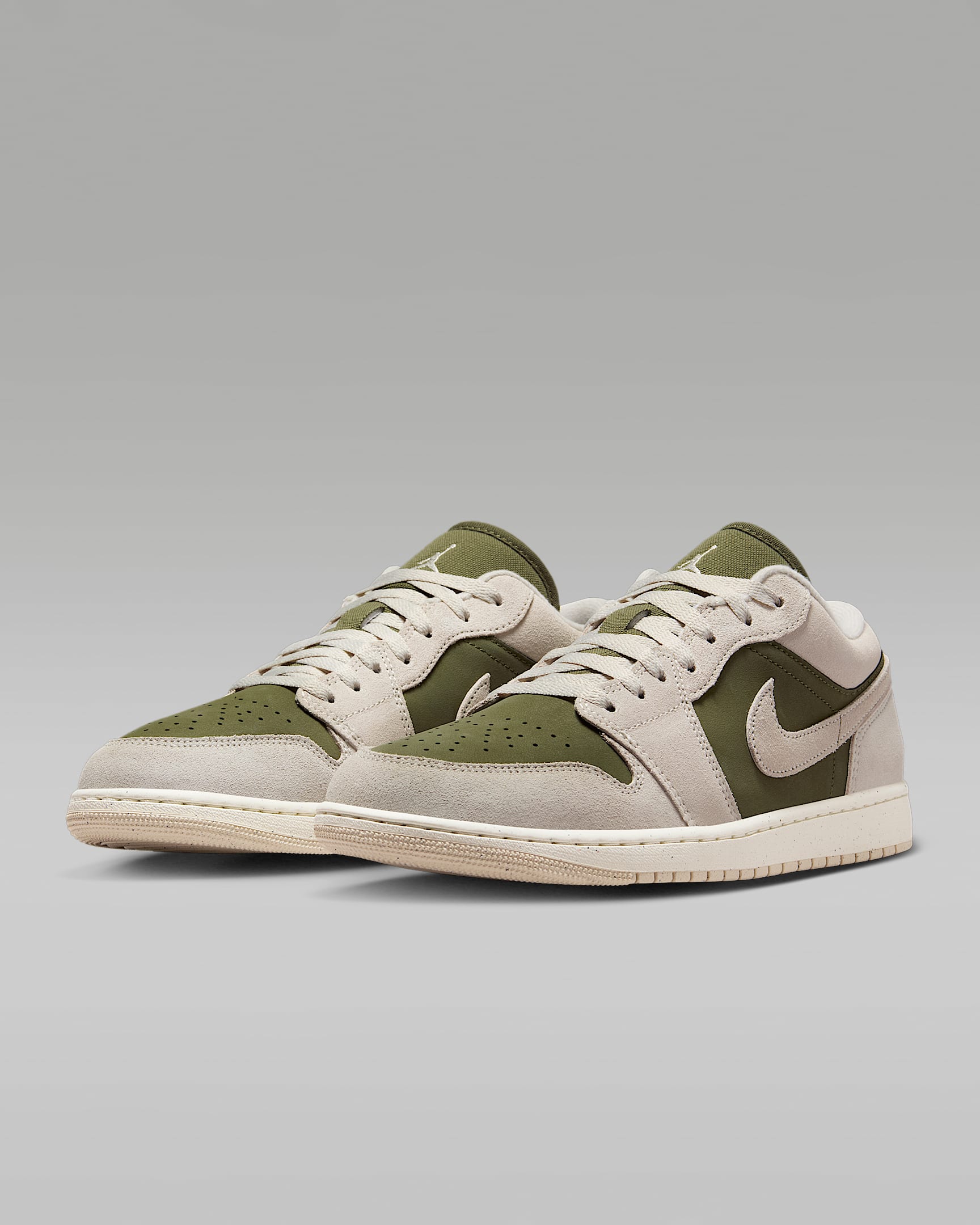 Air Jordan 1 Low SE Erkek Ayakkabısı - Medium Olive/Sail/Light Orewood Brown