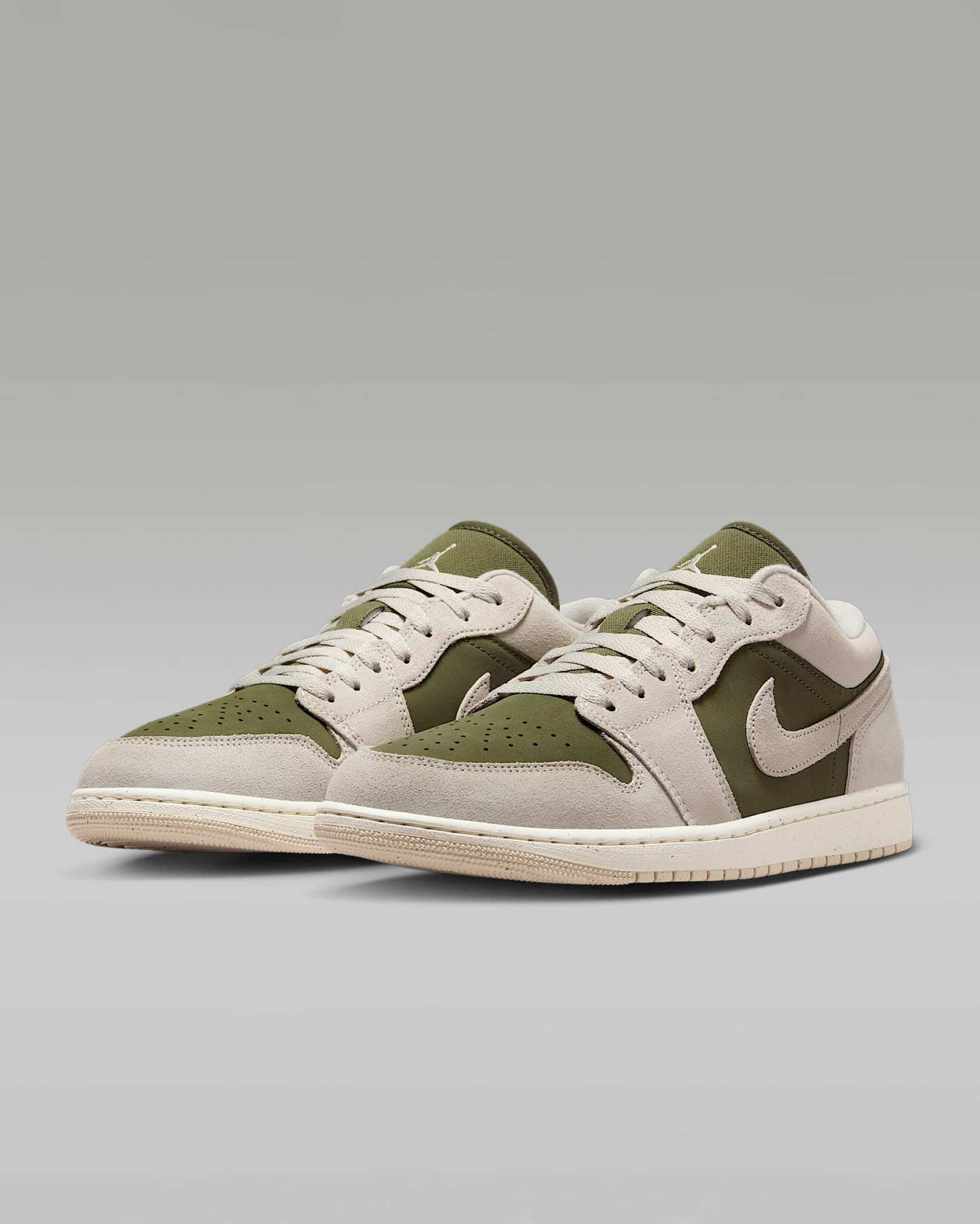 Air Jordan 1 Low SE Erkek Ayakkabısı - Medium Olive/Sail/Light Orewood Brown