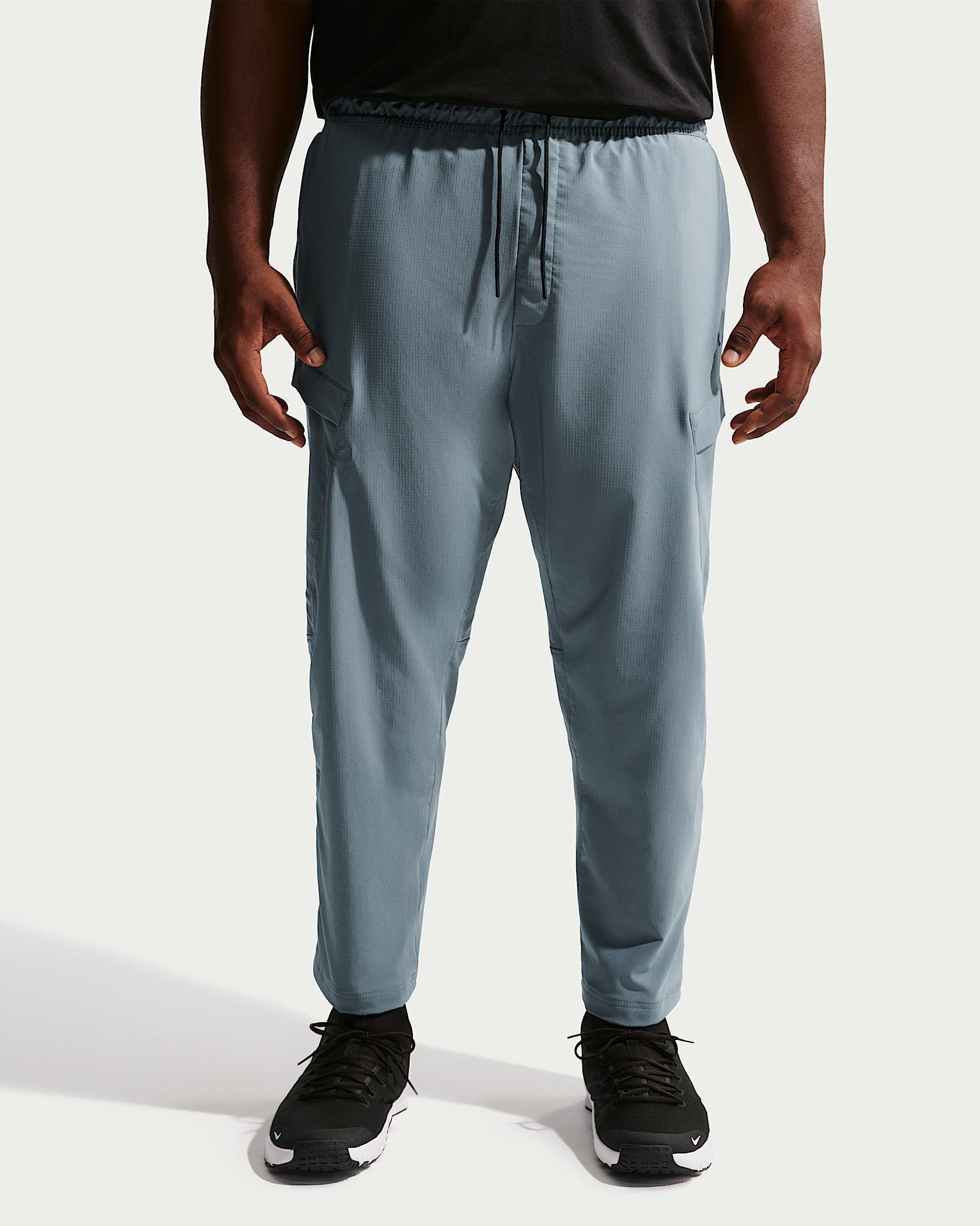 Nike Unlimited Dri-FIT Çok Yönlü Erkek Kargo Eşofman Altı - Smoke Grey/Siyah/Smoke Grey
