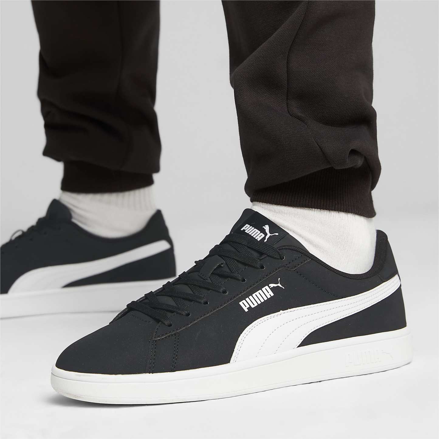 PUMA Smash 3.0 Buck Ayakkabı - Puma Black-Puma White - 392336_01 - Görsel 2