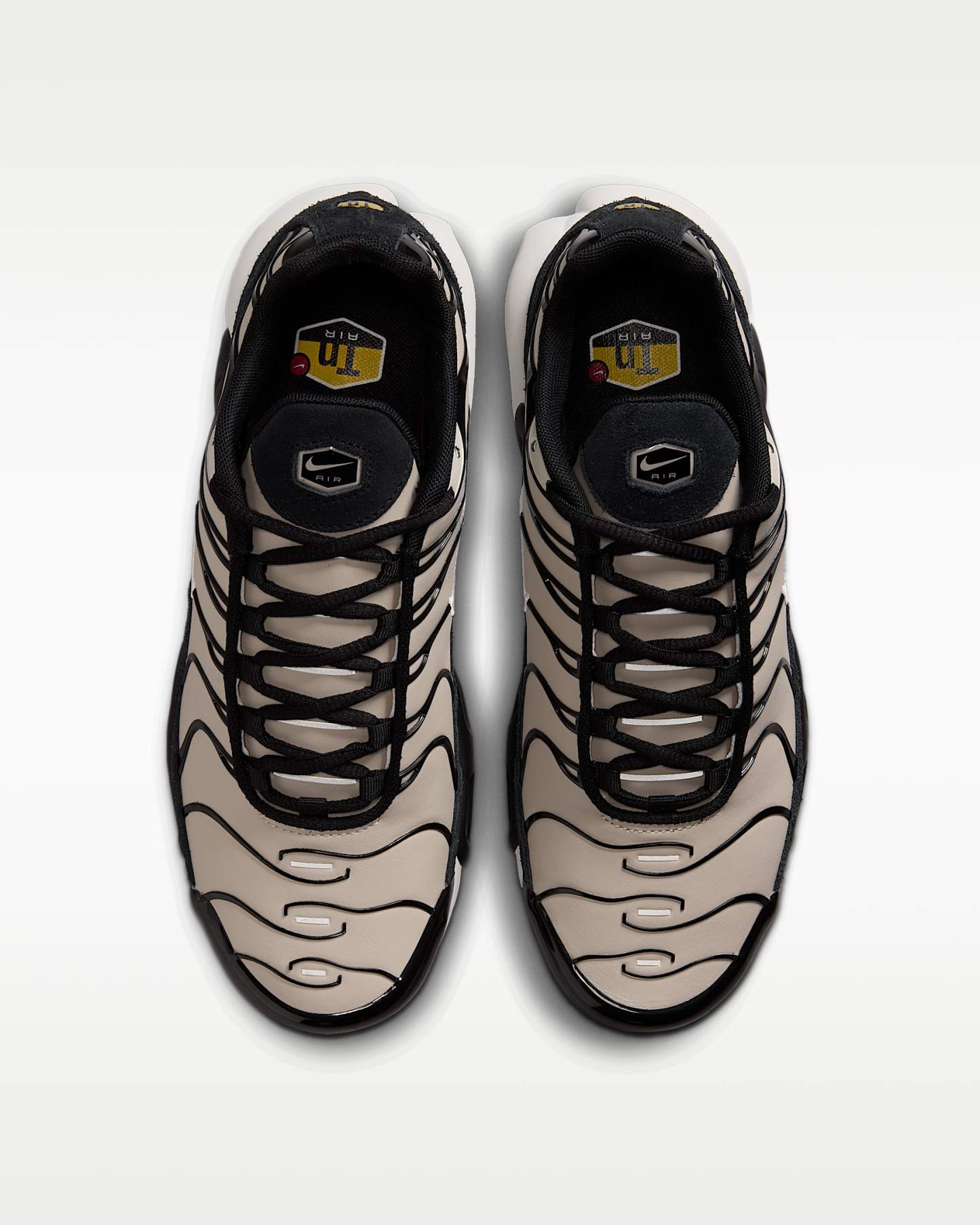 Nike Air Max Plus Kadın Ayakkabısı - Cream II/Summit White/Siyah
