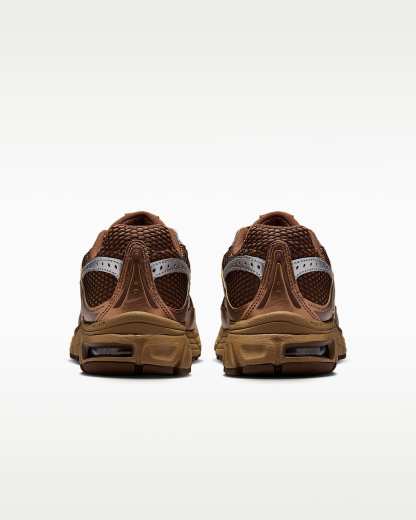 Yansıtıcı Vurgulara Sahip Nike Air Max Moto 2K Kadın Ayakkabısı - Light British Tan/Cacao Wow/Metallic Silver/Dark Driftwood