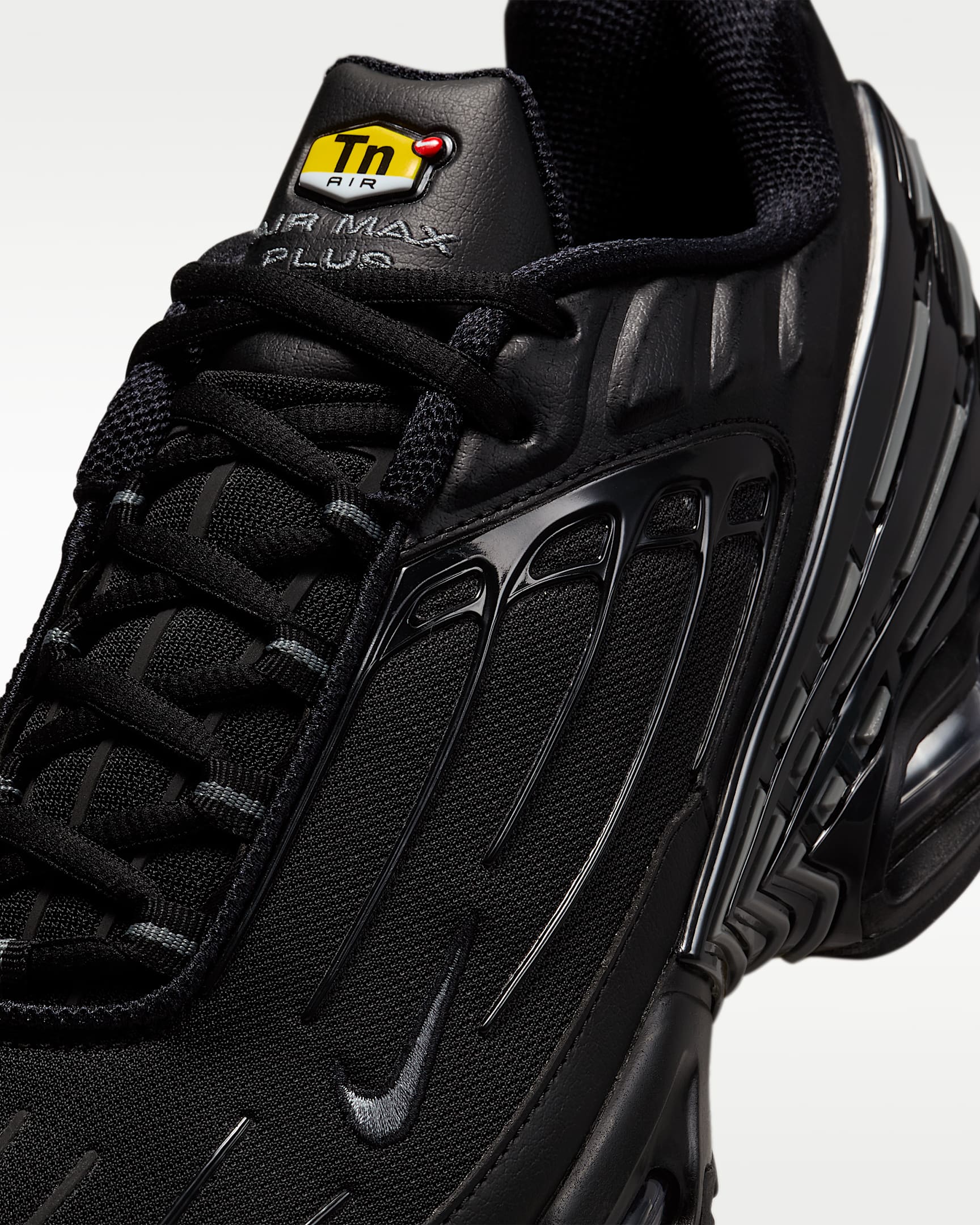 Nike Air Max Plus 3 Erkek Ayakkabısı - Siyah/Smoke Grey