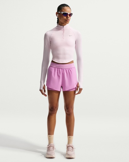 Nike Swift Dri-FIT Normal Belli 2'si 1 Arada Kadın Koşu Şortu - Light Magenta/Tattoo