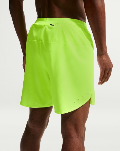 Nike Stride Dri-FIT 18 cm Slip Astarlı Erkek Koşu Şortu - Volt Ice