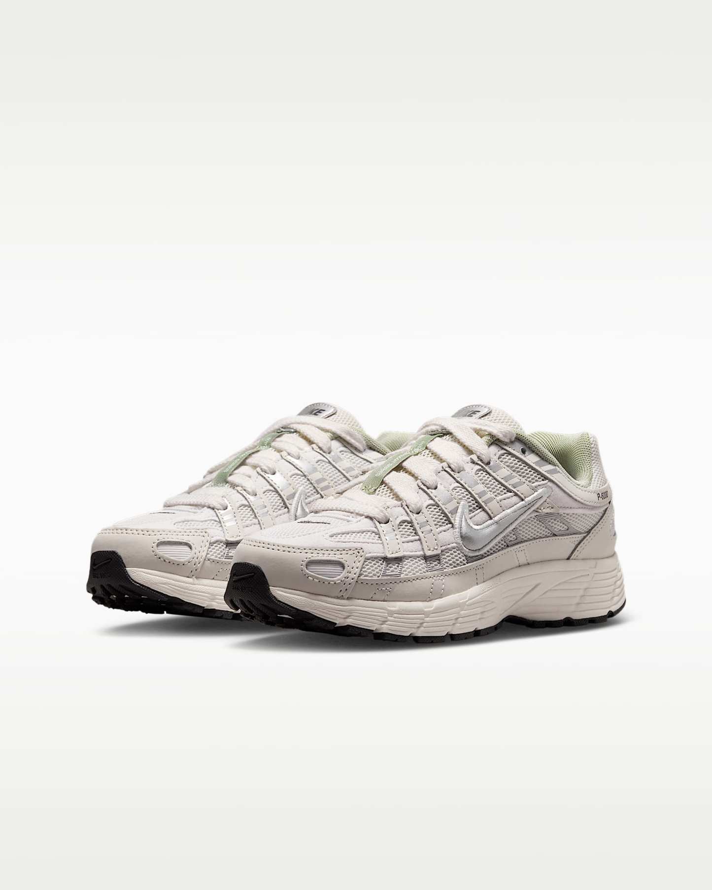 Nike P-6000 Genç Çocuk Ayakkabısı - Platinum Tint/Sail/Anthracite/Metallic Silver