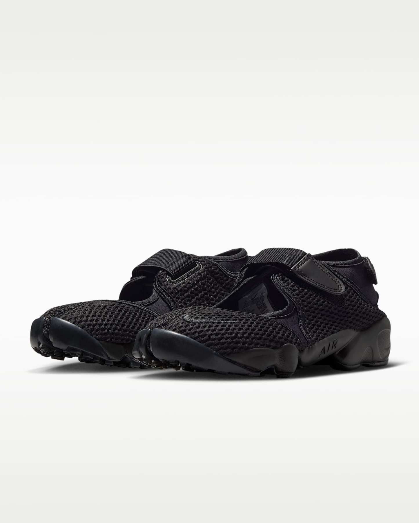 Nike Air Rift Mesh Kadın Ayakkabısı - Siyah/Beyaz/Siyah