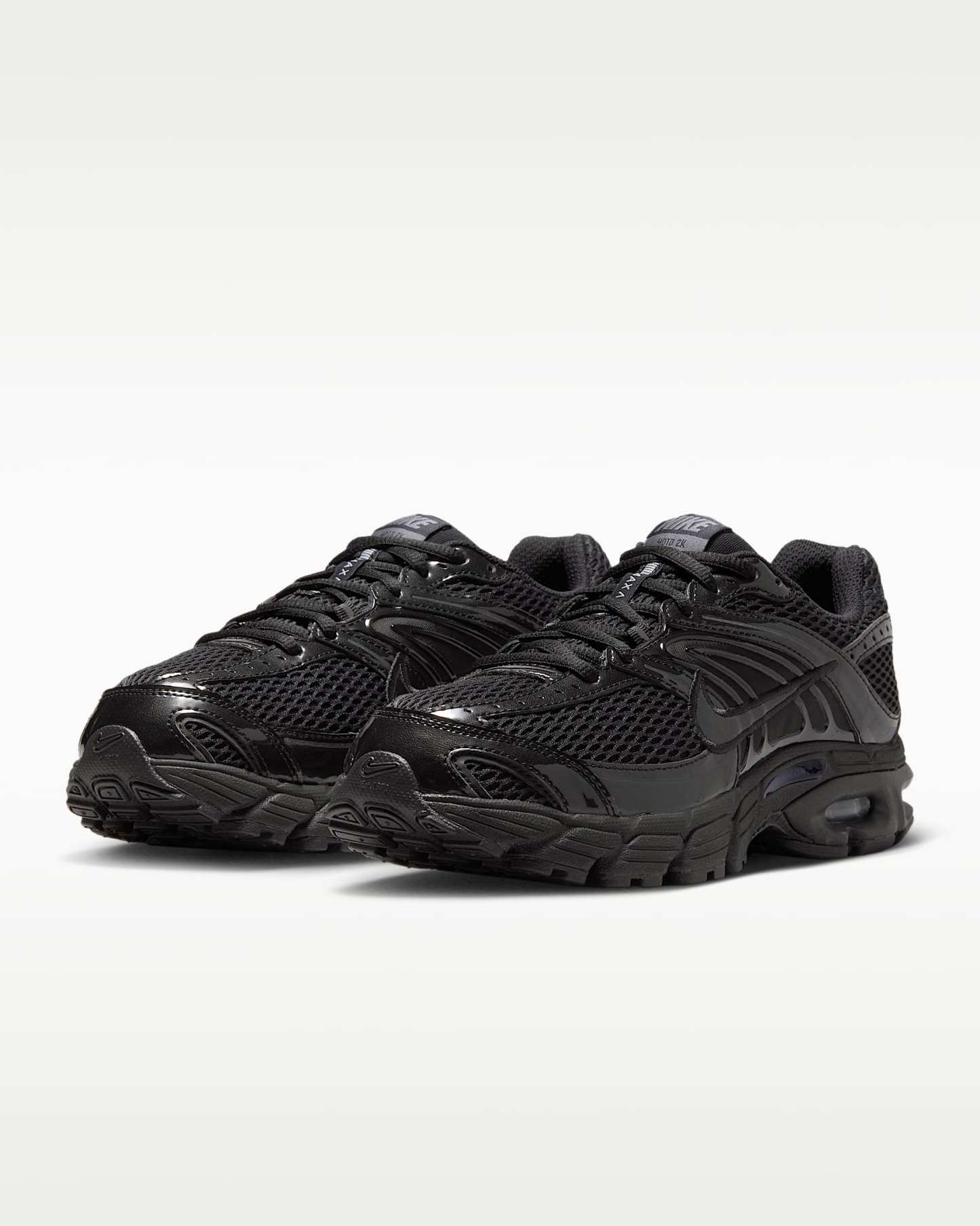 Yansıtıcı Vurgulara Sahip Nike Air Max Moto 2K Kadın Ayakkabısı - Siyah/Iron Grey/Metallic Silver/Siyah