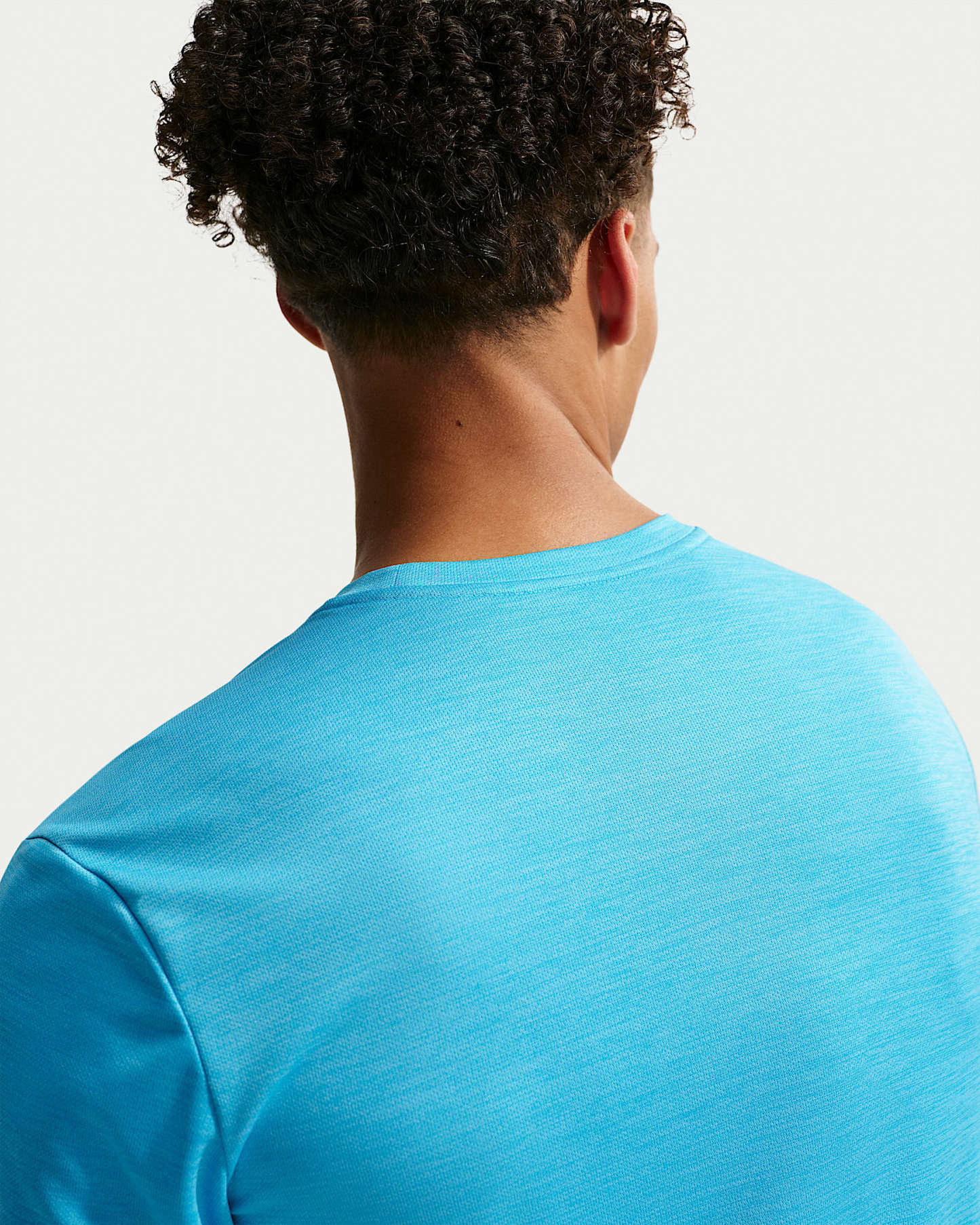 Nike Miler Dri-FIT Kısa Kollu Erkek Koşu Üstü - Baltic Blue/Light Current Blue/Heather