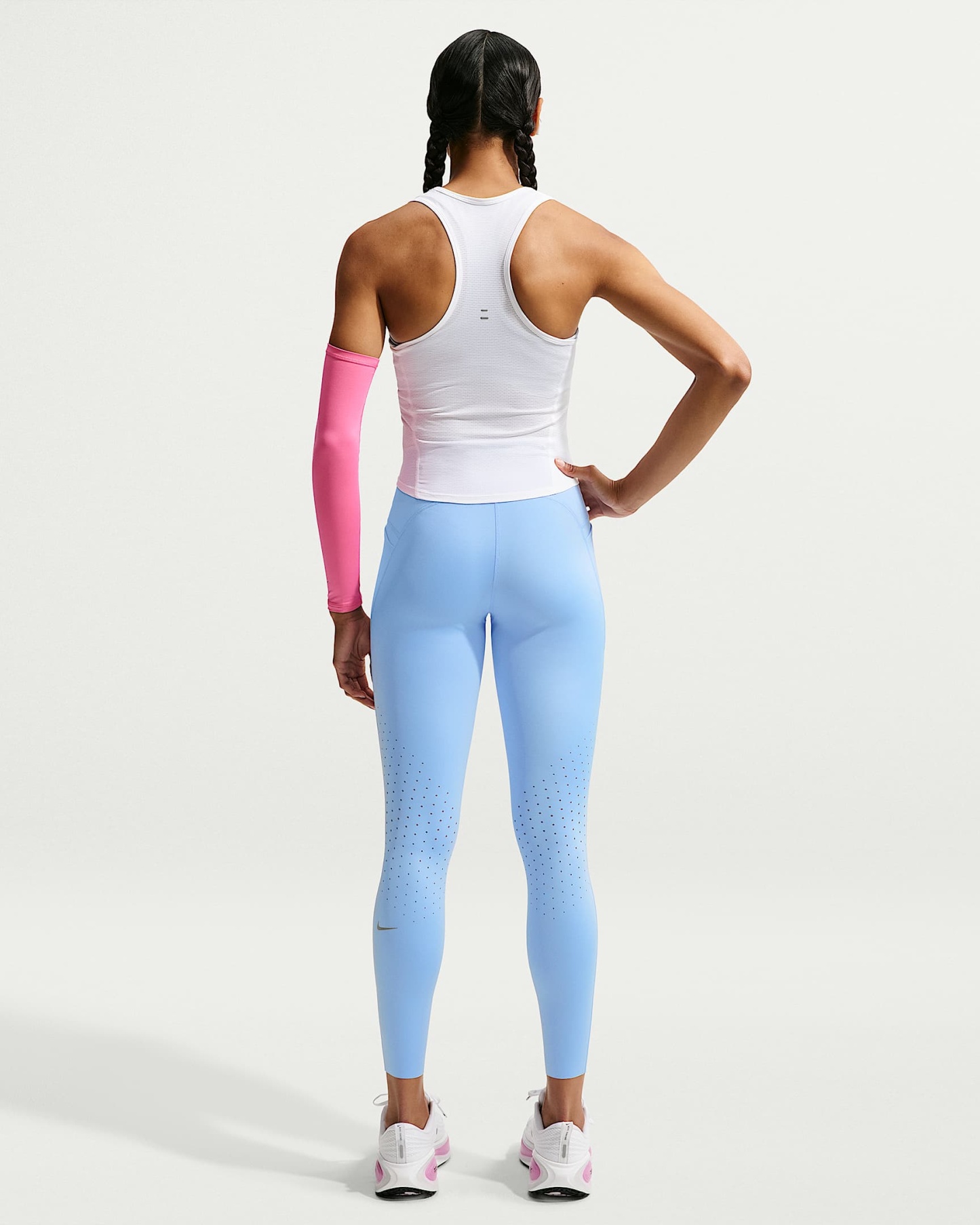 Nike Swift Yüksek Belli Bilek Üstü Cepli Kadın Koşu Taytı - Aluminum