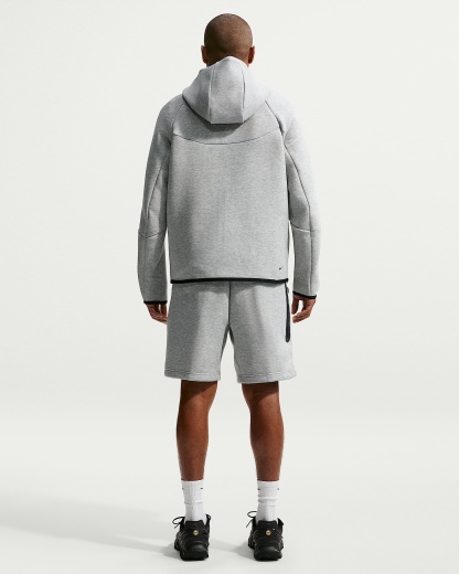 Nike Tech Fleece Erkek Şortu - Dark Grey Heather/Siyah