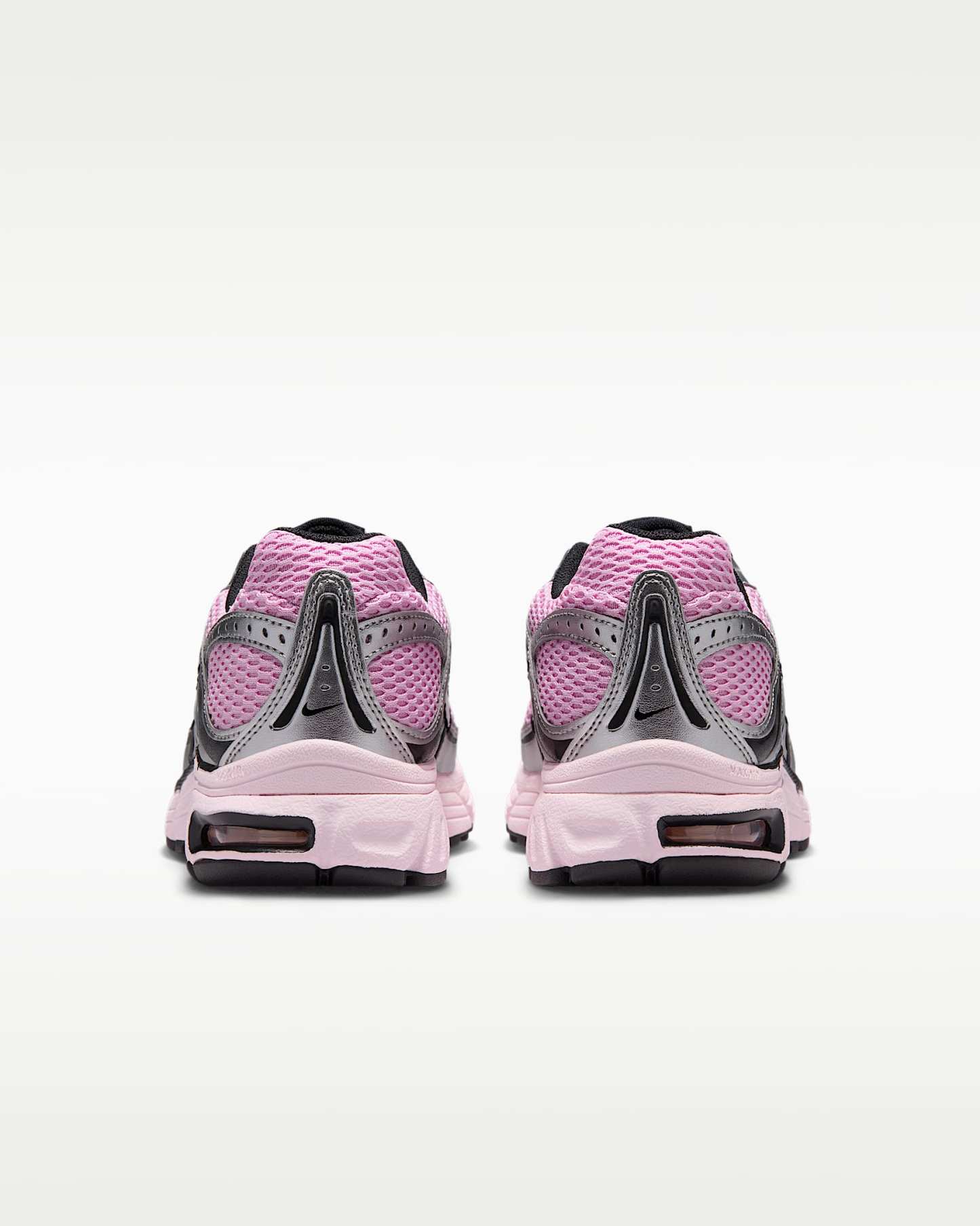 Yansıtıcı Vurgulara Sahip Nike Air Max Moto 2K Kadın Ayakkabısı - Pink Rise/Metallic Silver/Siyah/Pearl Pink