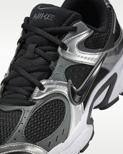 Nike V5 RNR Erkek Ayakkabısı - Siyah/Anthracite/Smoke Grey/Siyah