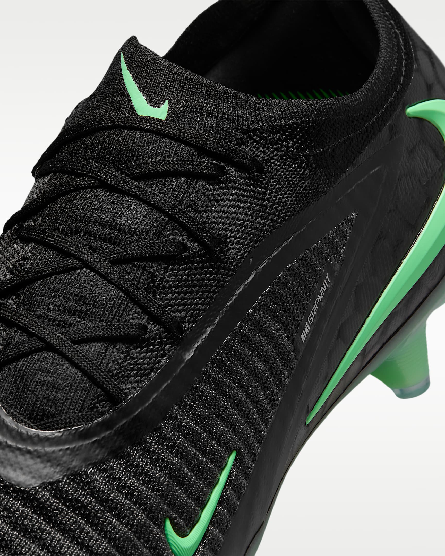 Nike Phantom 6 Low Elite Kuru Çim Zemin Kramponu - Siyah/Siyah/Illusion Green