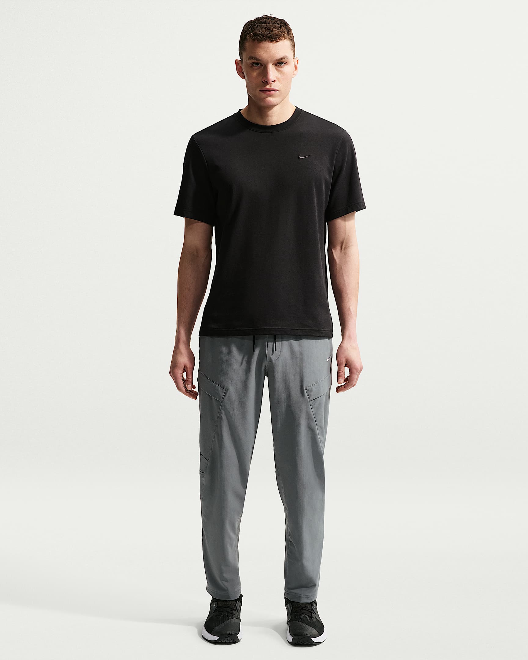Nike Unlimited Dri-FIT Çok Yönlü Erkek Kargo Eşofman Altı - Smoke Grey/Siyah/Smoke Grey