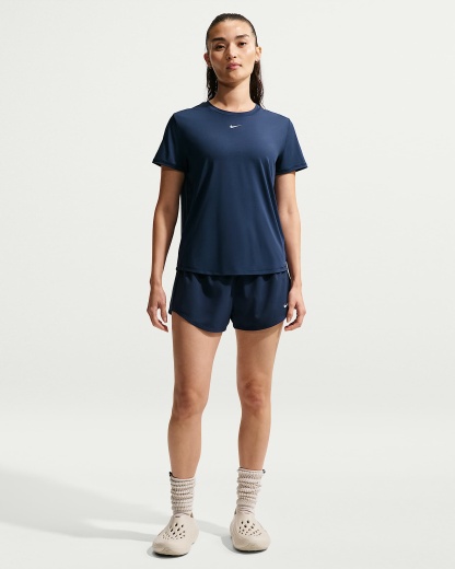 Nike One Classic Dri-FIT Kısa Kollu Kadın Üstü - Midnight Navy/Beyaz