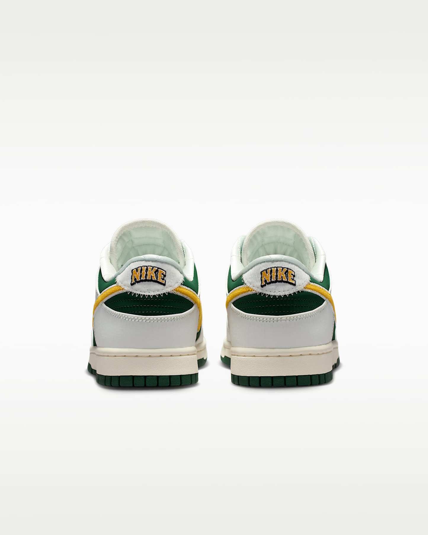 Nike Dunk Low Retro Erkek Ayakkabısı - Sail/Fir/University Red/University Gold