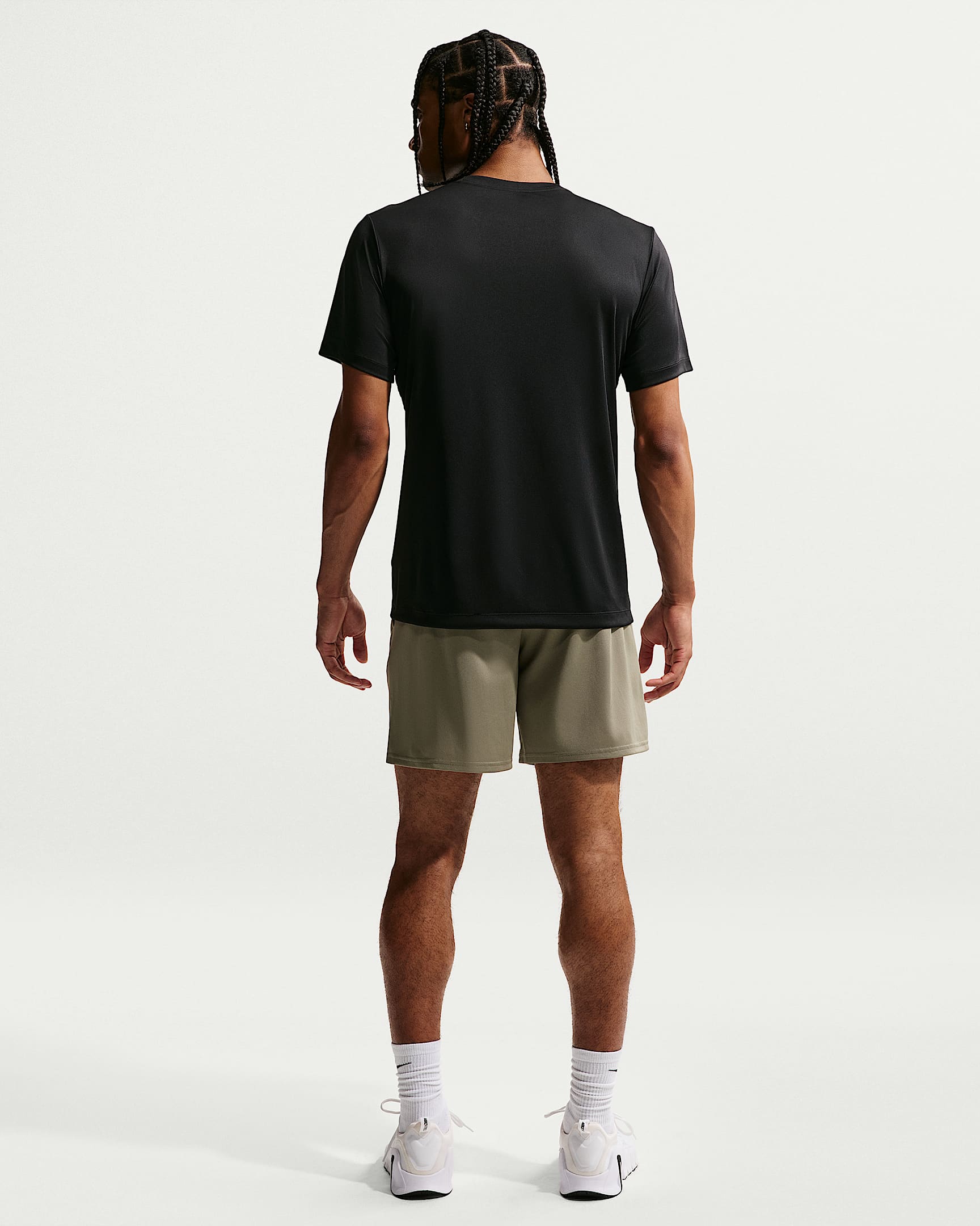Nike Dri-FIT Erkek Antrenman Tişörtü - Siyah/Matte Silver