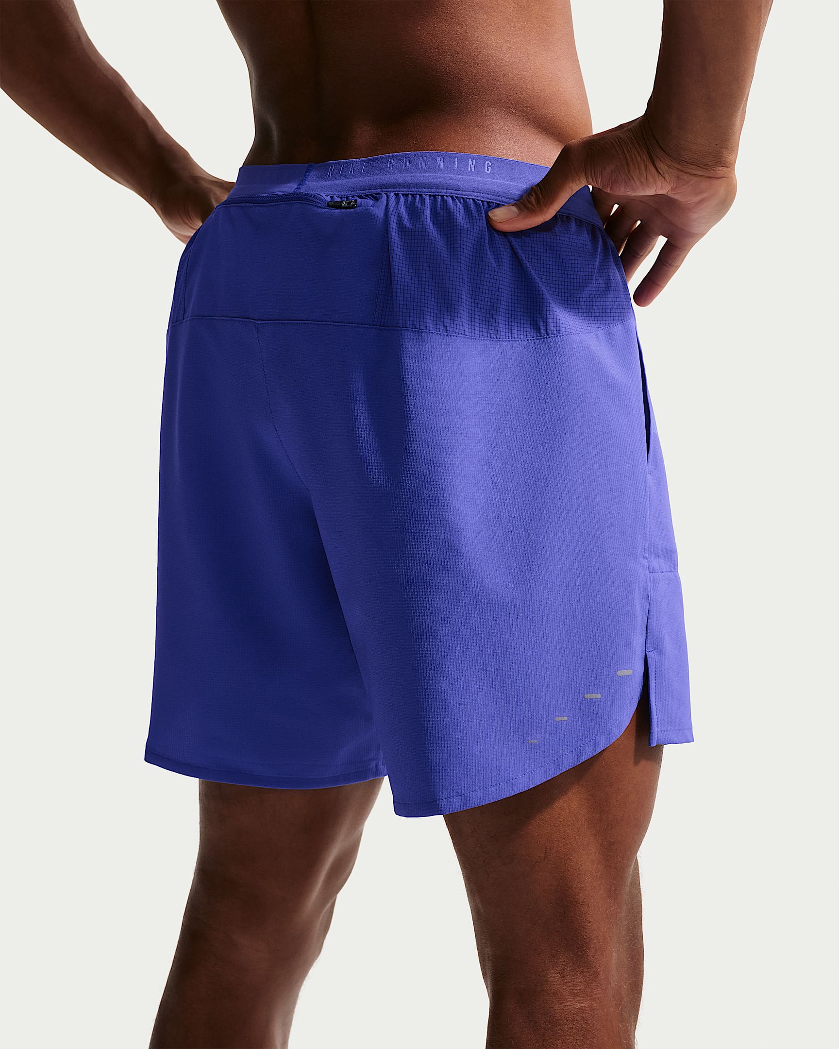 Nike Stride Dri-FIT 18 cm Slip Astarlı Erkek Koşu Şortu - Lapis