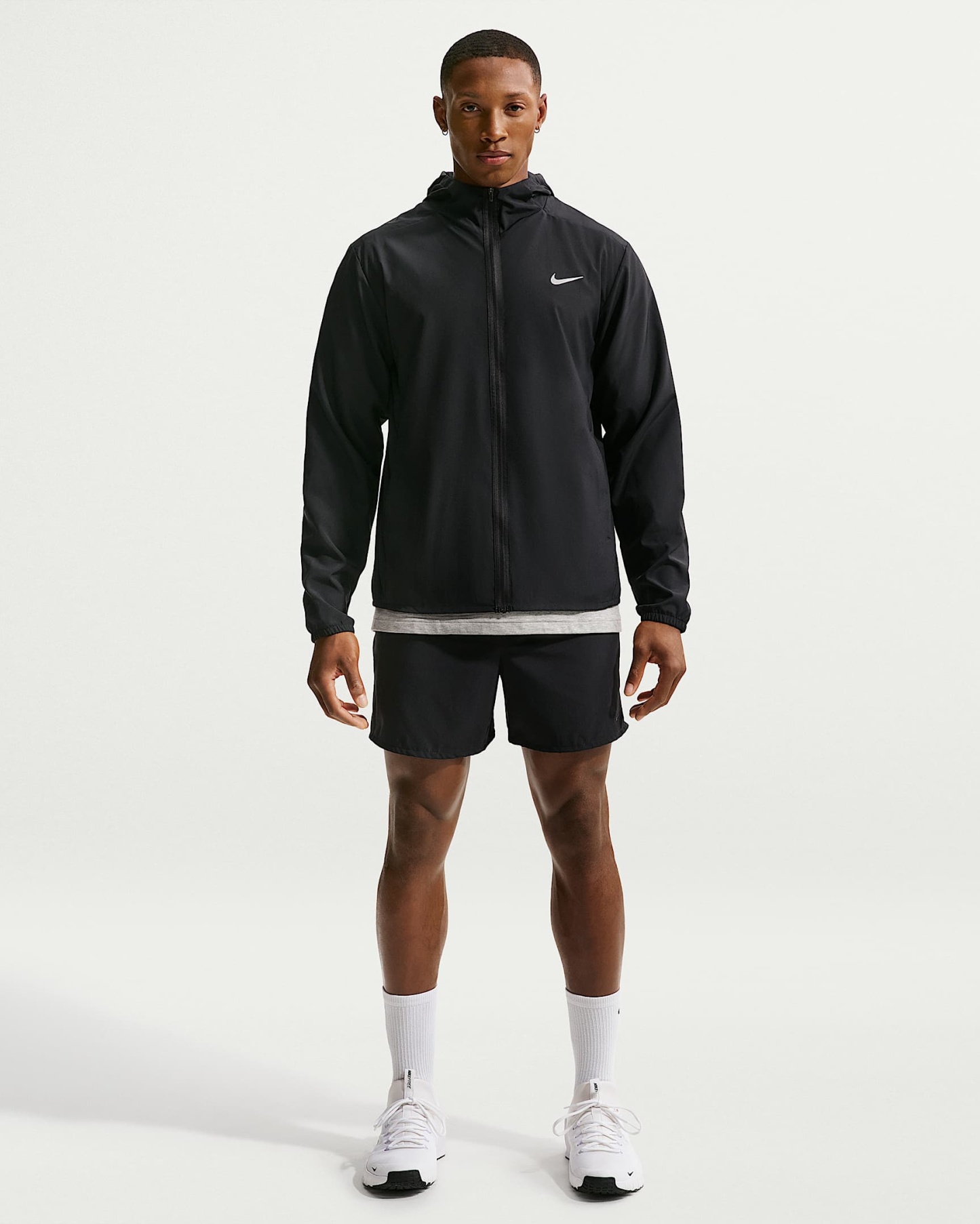 Nike Form Dri-FIT Kapüşonlu Çok Yönlü Erkek Ceketi - Siyah