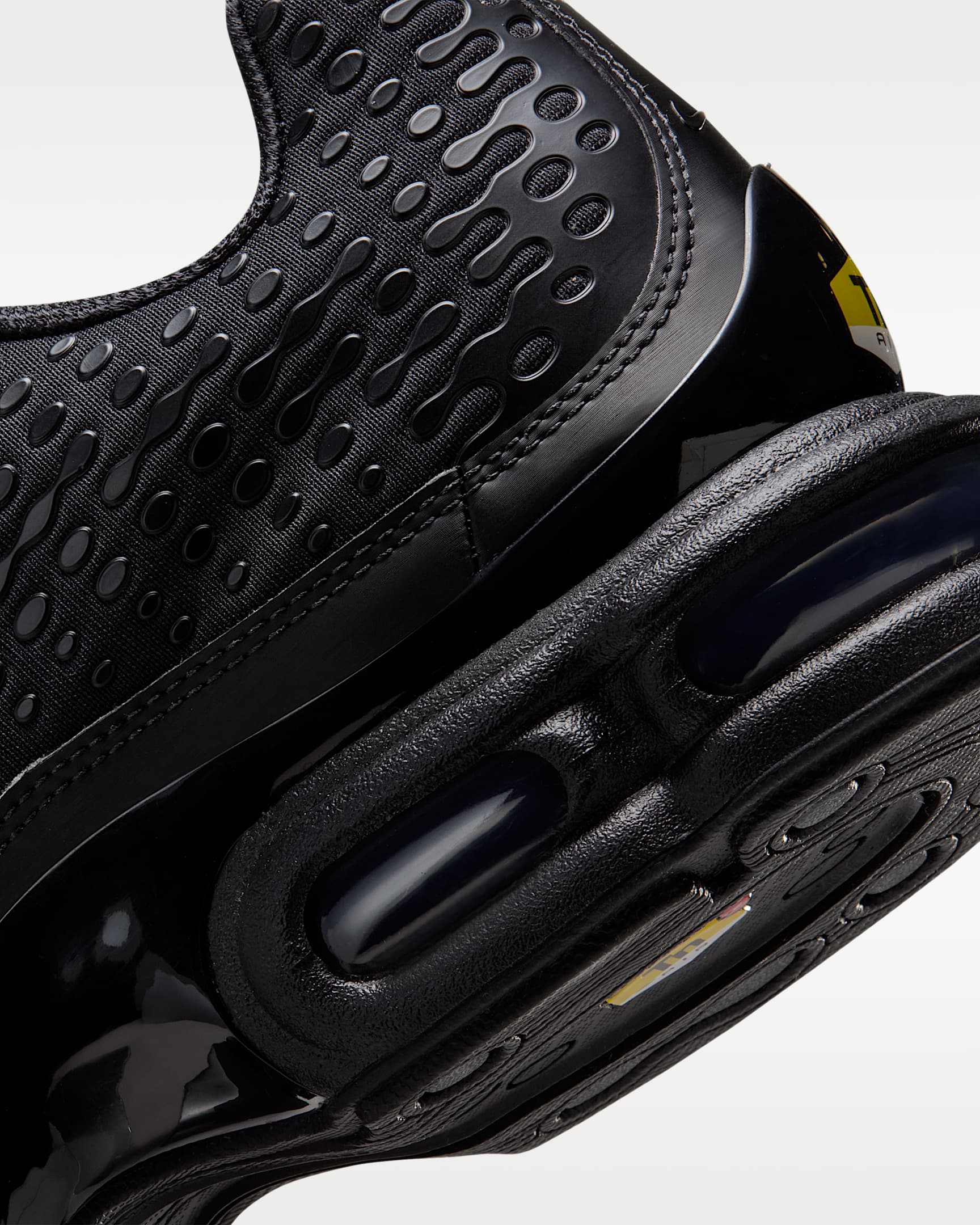 Nike Air Max Plus VII Erkek Ayakkabısı - Siyah/Siyah/Anthracite/Siyah
