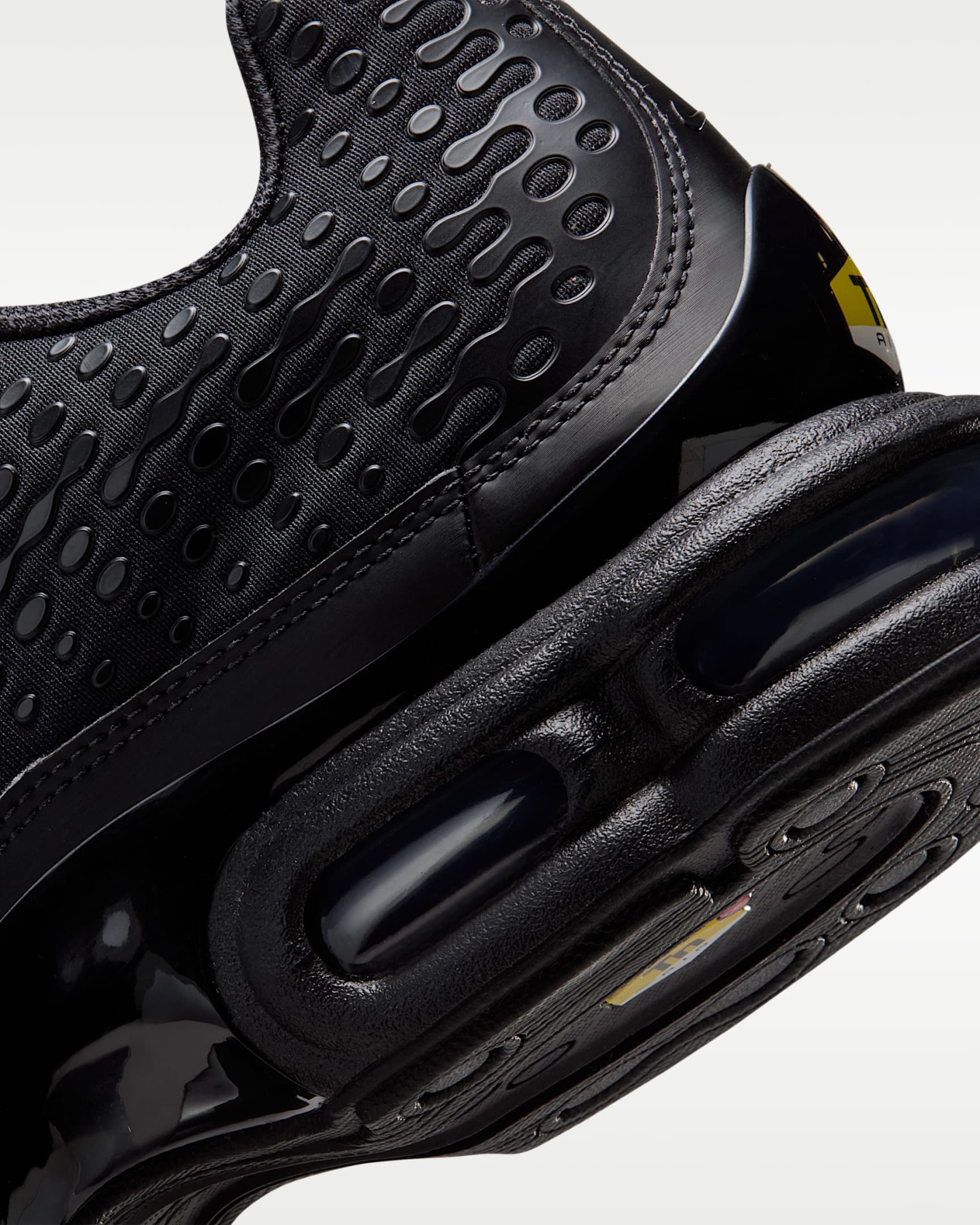Nike Air Max Plus VII Erkek Ayakkabısı - Siyah/Siyah/Anthracite/Siyah