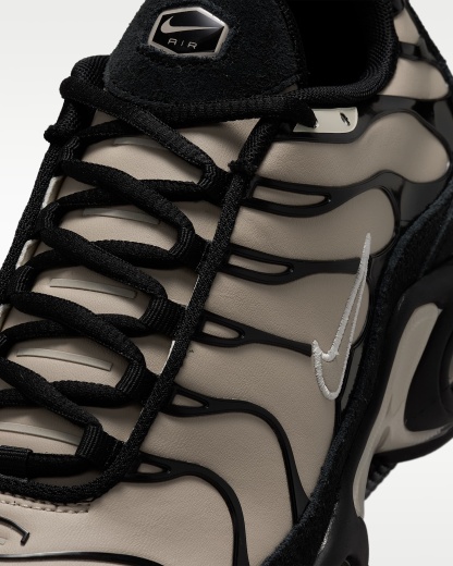 Nike Air Max Plus Kadın Ayakkabısı - Cream II/Summit White/Siyah