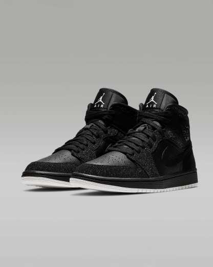 Air Jordan 1 Mid Kadın Ayakkabısı - Siyah/Beyaz/Phantom