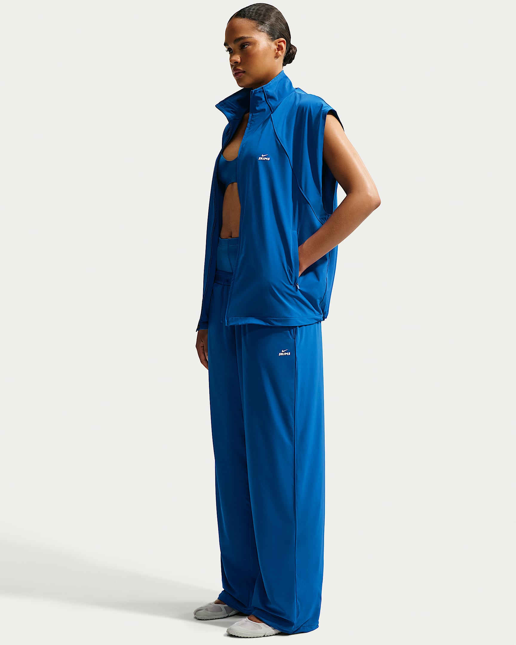 NikeSKIMS Stretch Nylon Bol Kesim Kadın Eşofman Altı - NSKM Cobalt/NSKM Cobalt