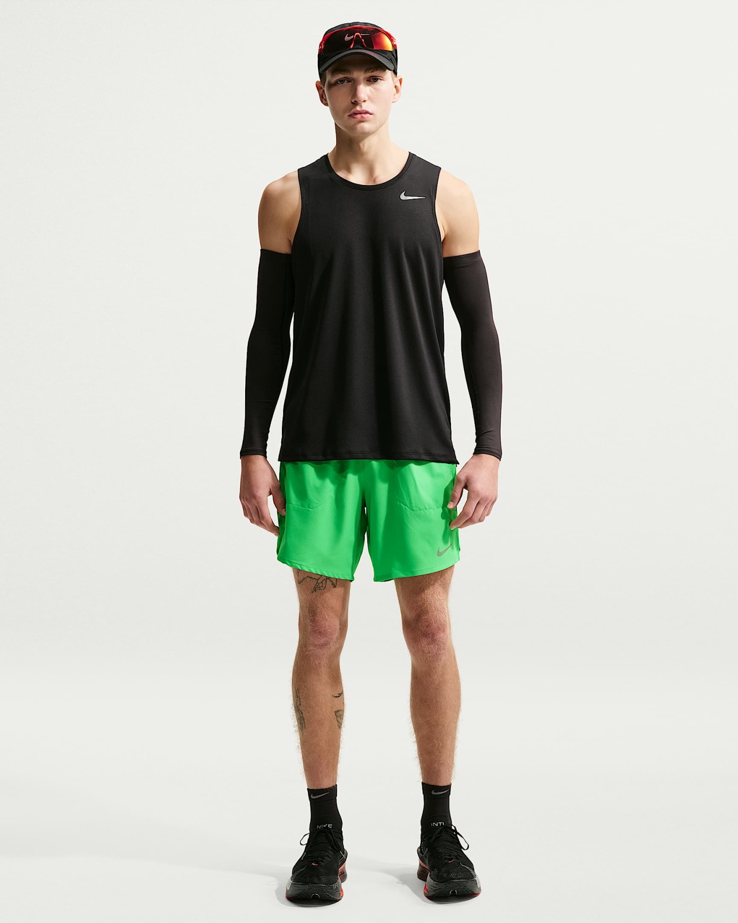 Nike Stride Dri-FIT 18 cm Slip Astarlı Erkek Koşu Şortu - Green Spark