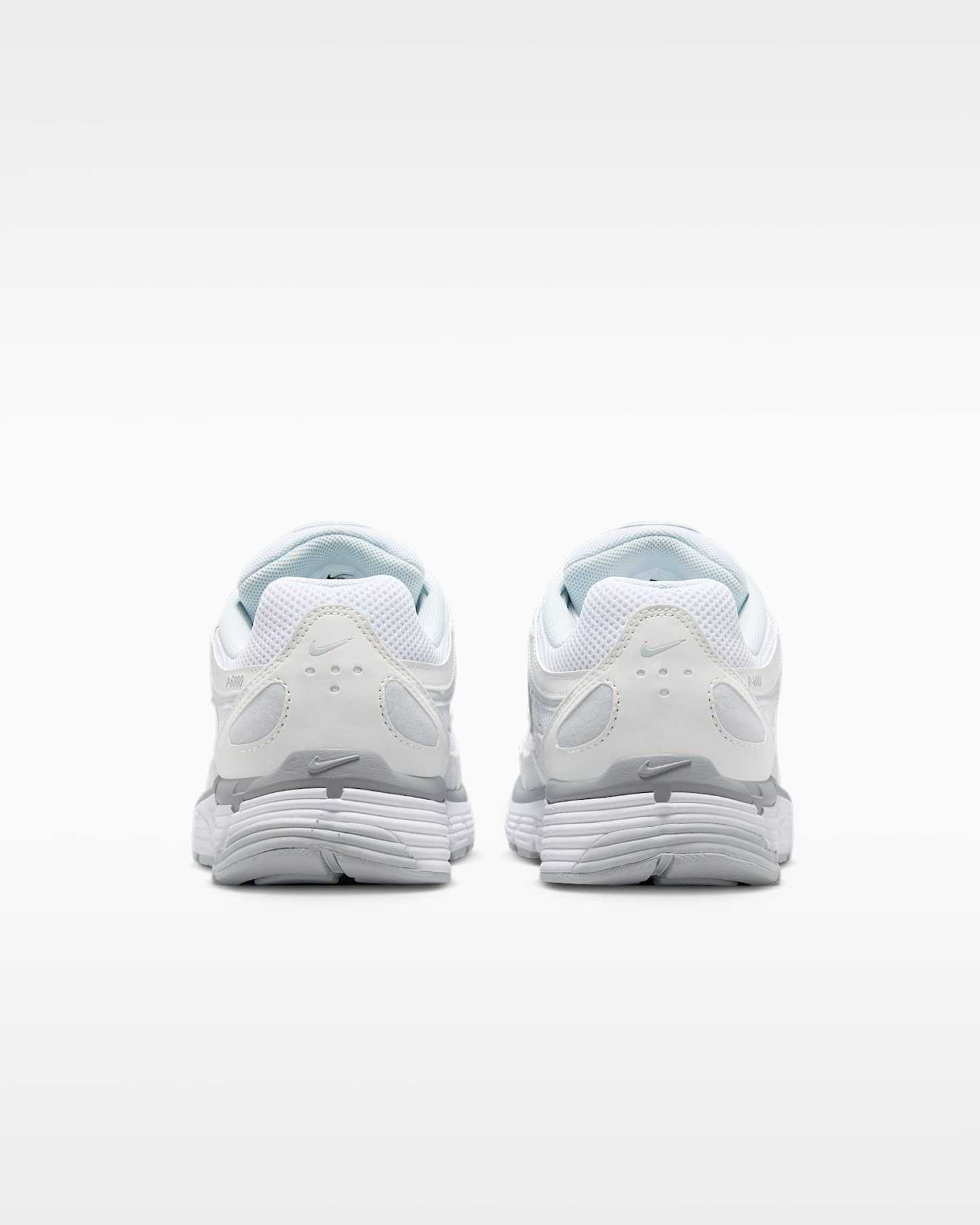 Nike P-6000 Kadın Ayakkabısı - Metallic Summit White/Pure Platinum/Wolf Grey/Beyaz