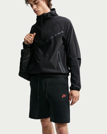 Nike Tech Fleece Erkek Şortu - Siyah/Tough Red