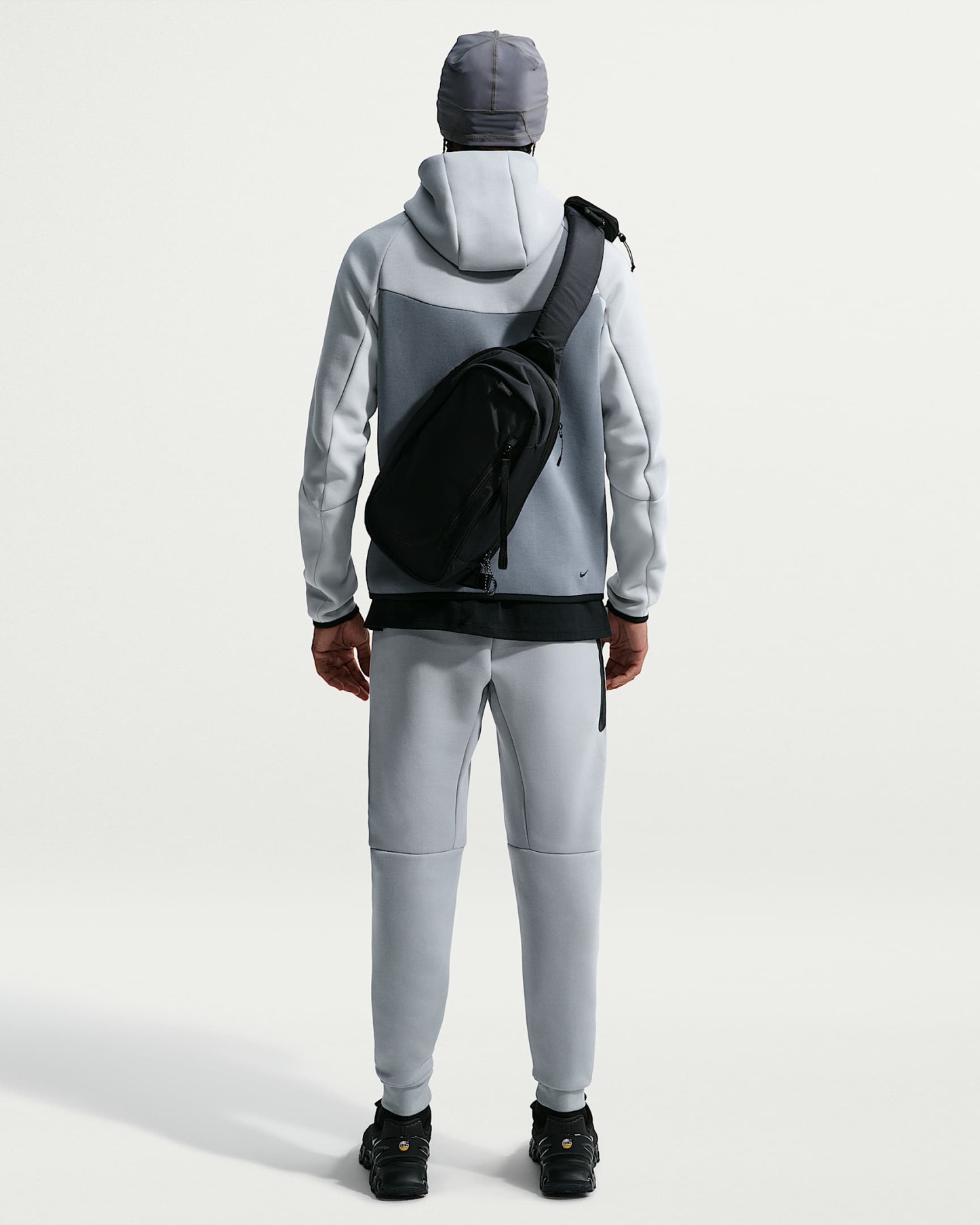 Nike Tech Fleece Erkek Jogger'ı - Light Smoke Grey/Cool Grey/Volt