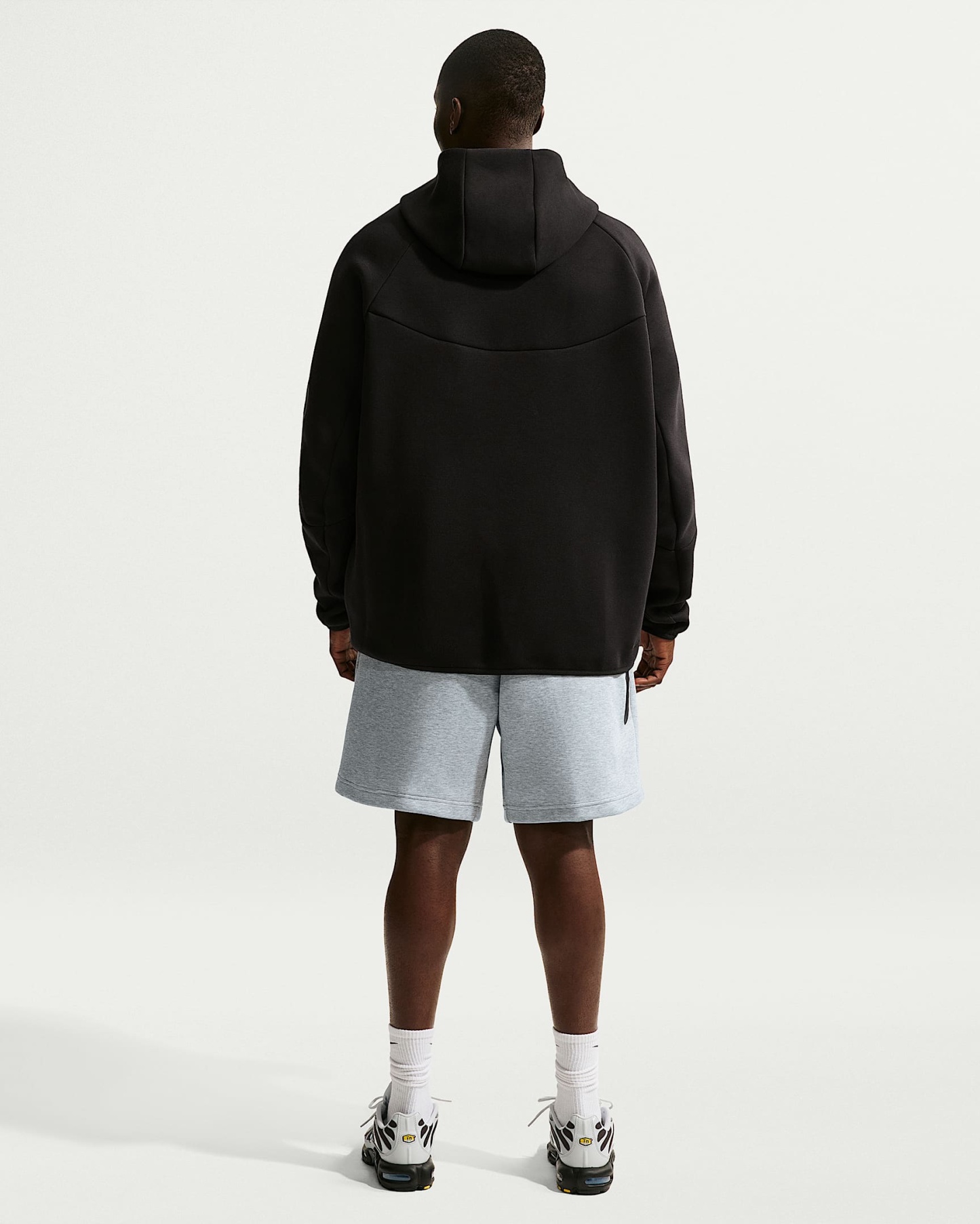 Nike Tech Fleece Erkek Şortu - Dark Grey Heather/Siyah