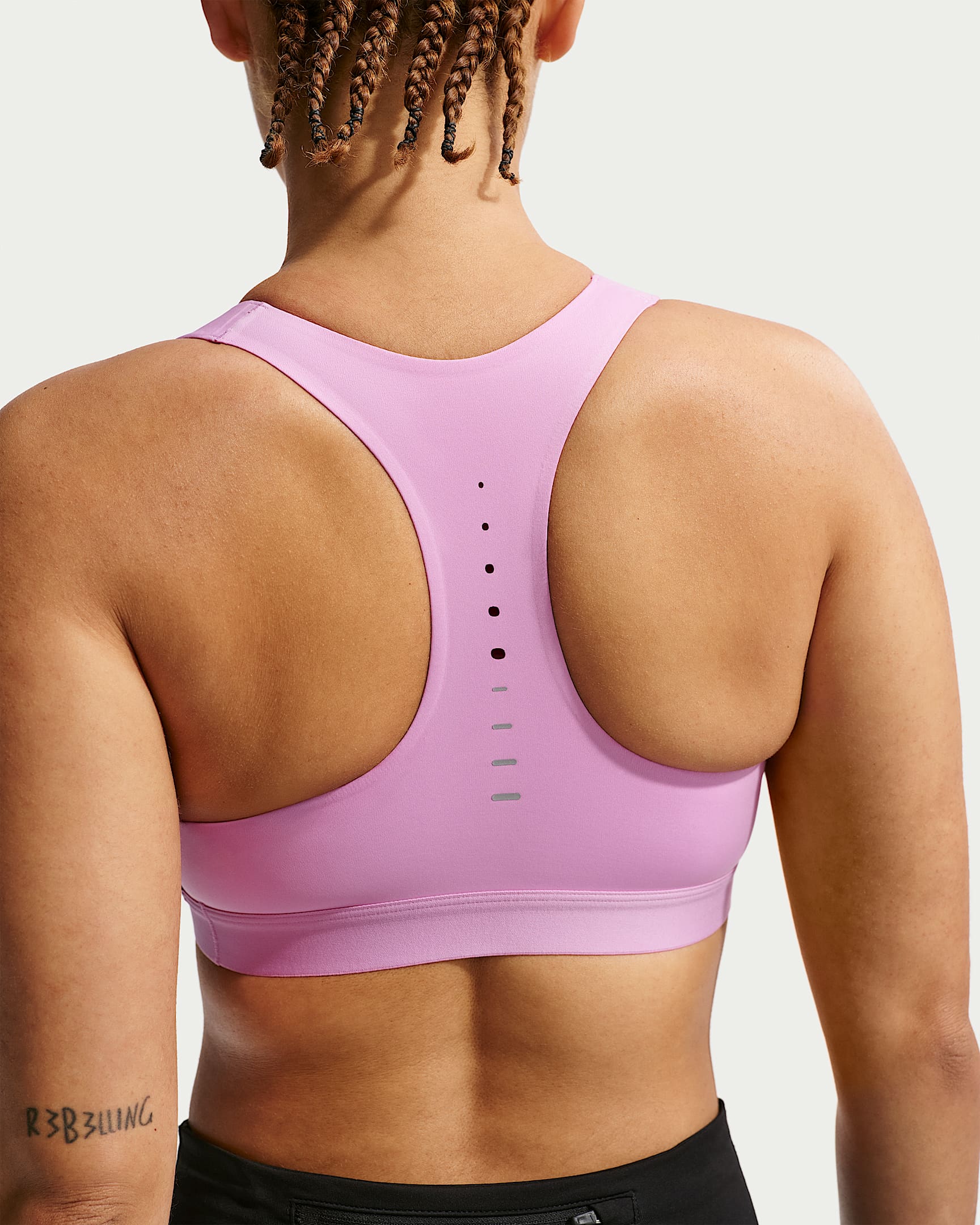 Nike Swift Yüksek Destekli Hafif Astarlı Kadın Spor Sütyeni - Light Magenta/Gümüş Rengi
