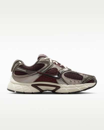 Nike V5 RNR Yansıtıcı Tasarım Vurgulu Kadın Ayakkabısı - Burgundy Crush/College Grey/Light Orewood Brown/Siyah