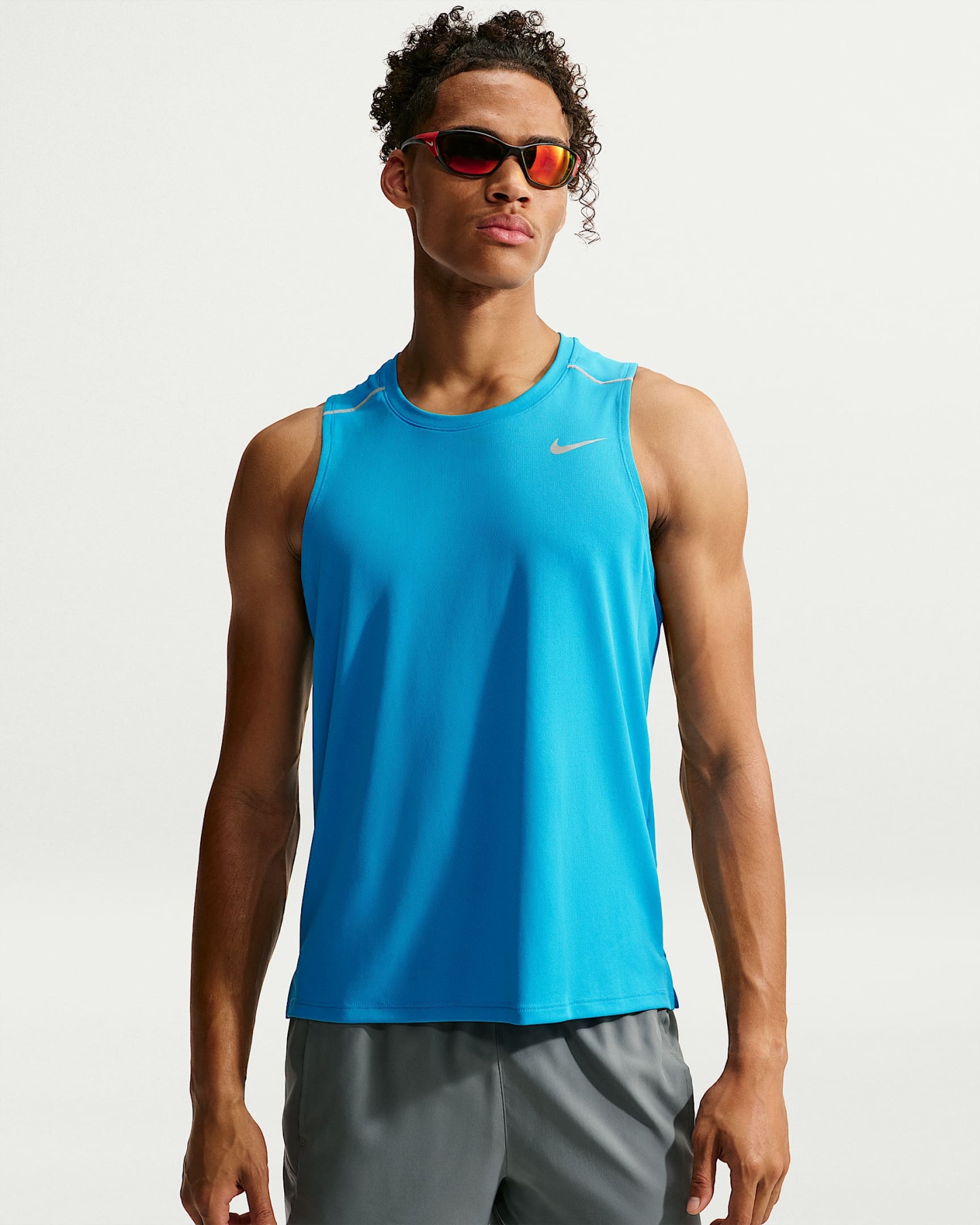 Nike Miler Dri-FIT Erkek Koşu Atleti - Light Current Blue