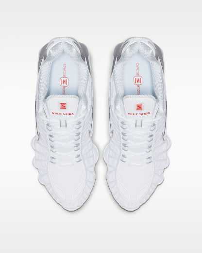 Nike Shox TL Kadın Ayakkabısı - Beyaz/Metallic Silver/Max Orange/Beyaz