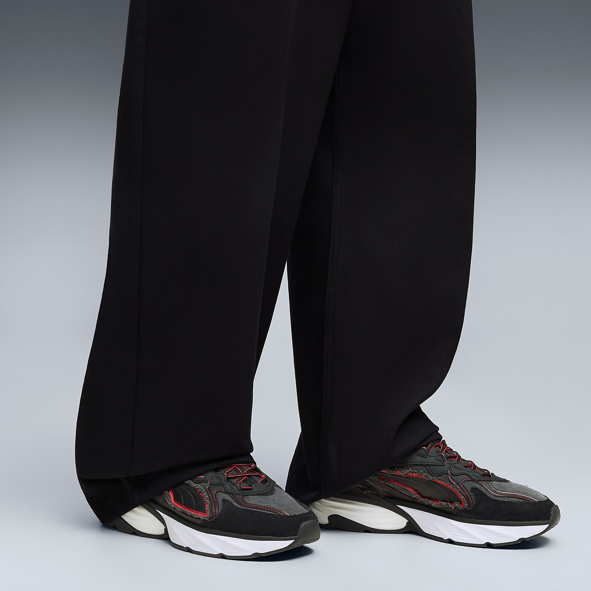 F1® Fade NITRO UNISEX Ayakkabı - PUMA Black-Pop Red - 309386_01 - Görsel 2