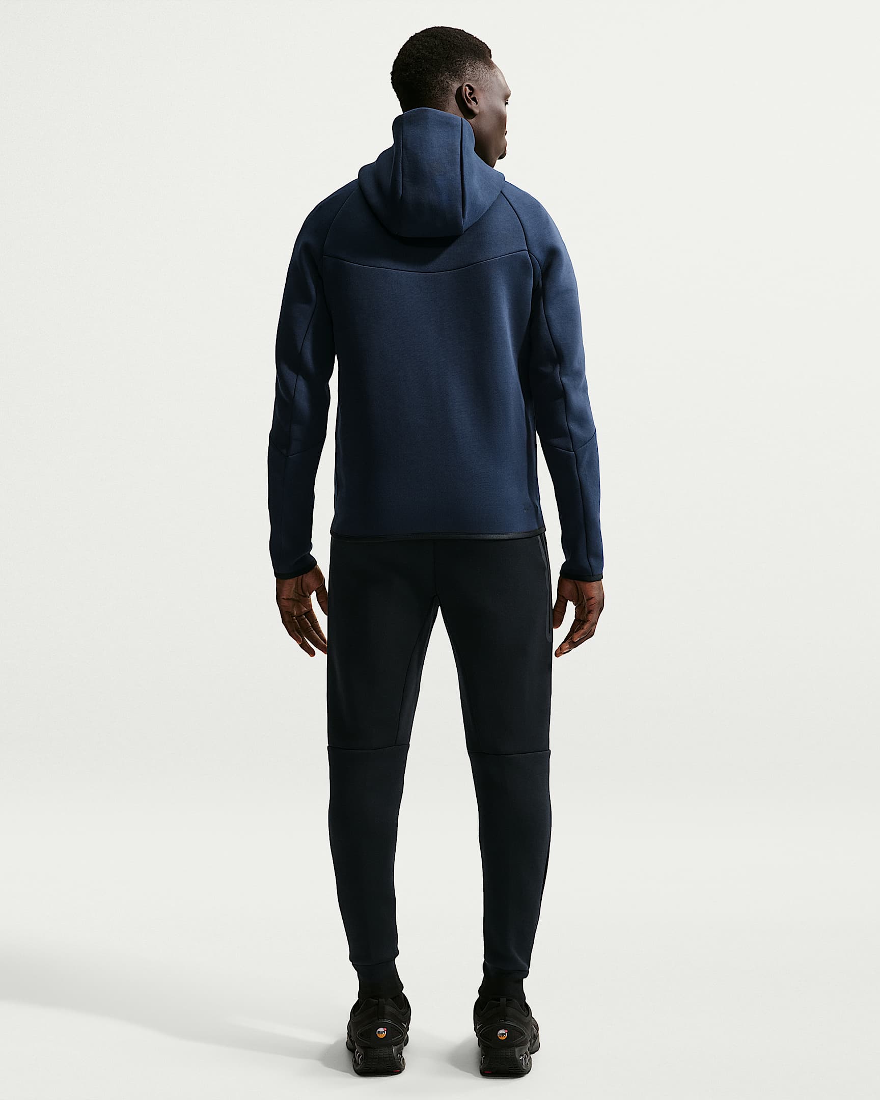 Nike Tech Fleece Erkek Jogger'ı - Siyah/Siyah