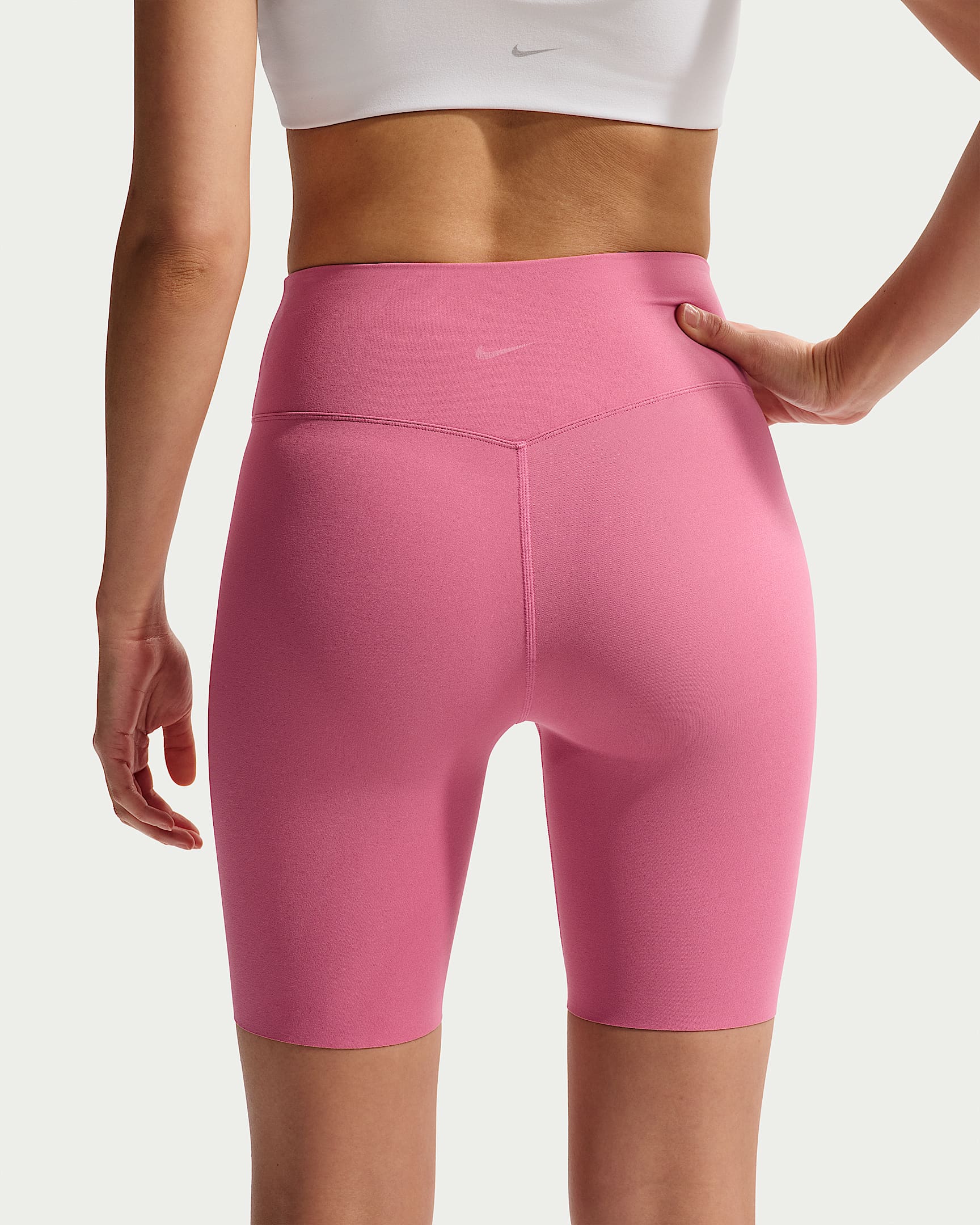 Nike Zenvy Yüksek Belli 20 cm Kadın Bisiklet Şortu - Peony/Beyaz
