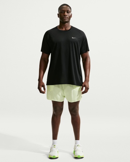 Nike Stride Dri-FIT ADV Kısa Kollu Erkek Koşu Üstü - Siyah