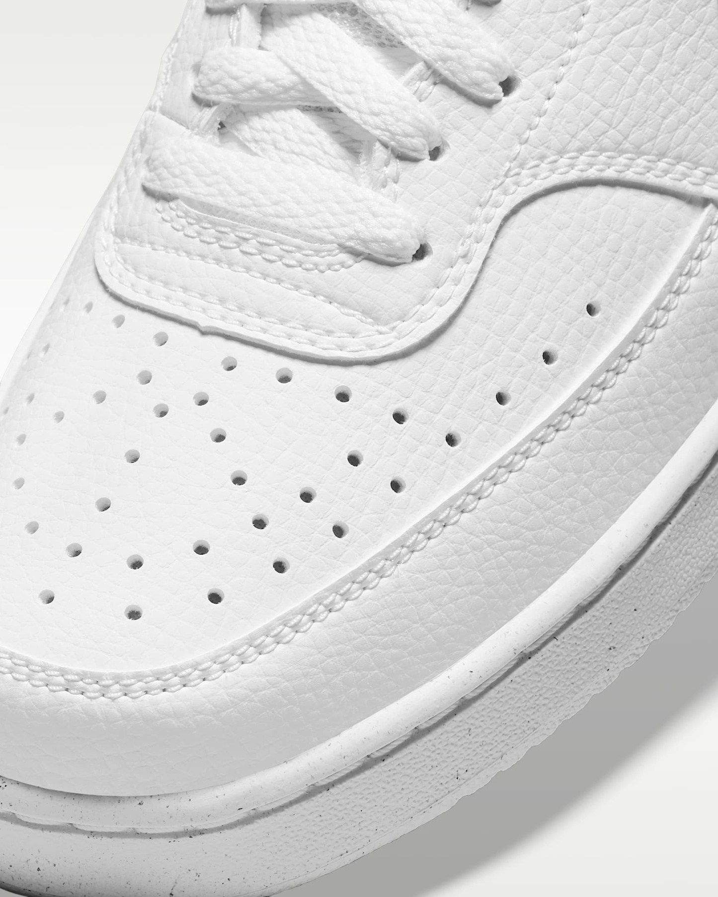 Nike Court Vision Low Next Nature Kadın Ayakkabısı - Beyaz/Beyaz/Beyaz