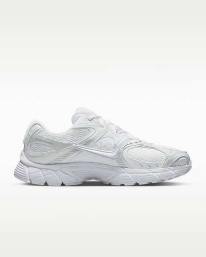 Nike V5 RNR Erkek Ayakkabısı - Beyaz/Siyah/Metallic Silver/Beyaz
