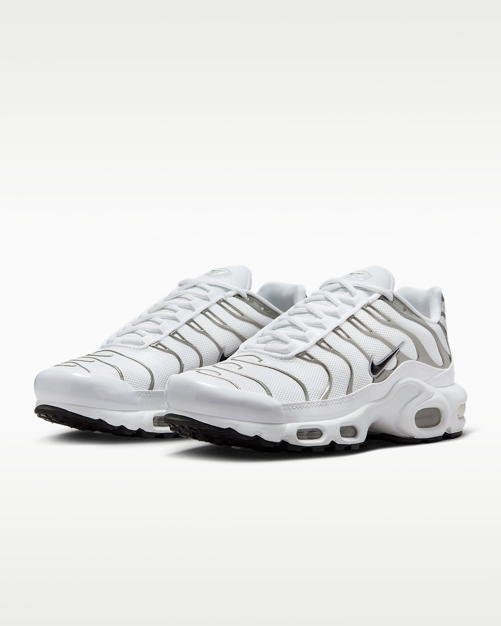 Nike Air Max Plus SE Kadın Ayakkabısı - Beyaz/Pure Platinum/Siyah