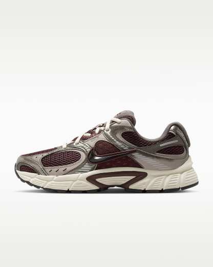 Nike V5 RNR Yansıtıcı Tasarım Vurgulu Kadın Ayakkabısı - Burgundy Crush/College Grey/Light Orewood Brown/Siyah