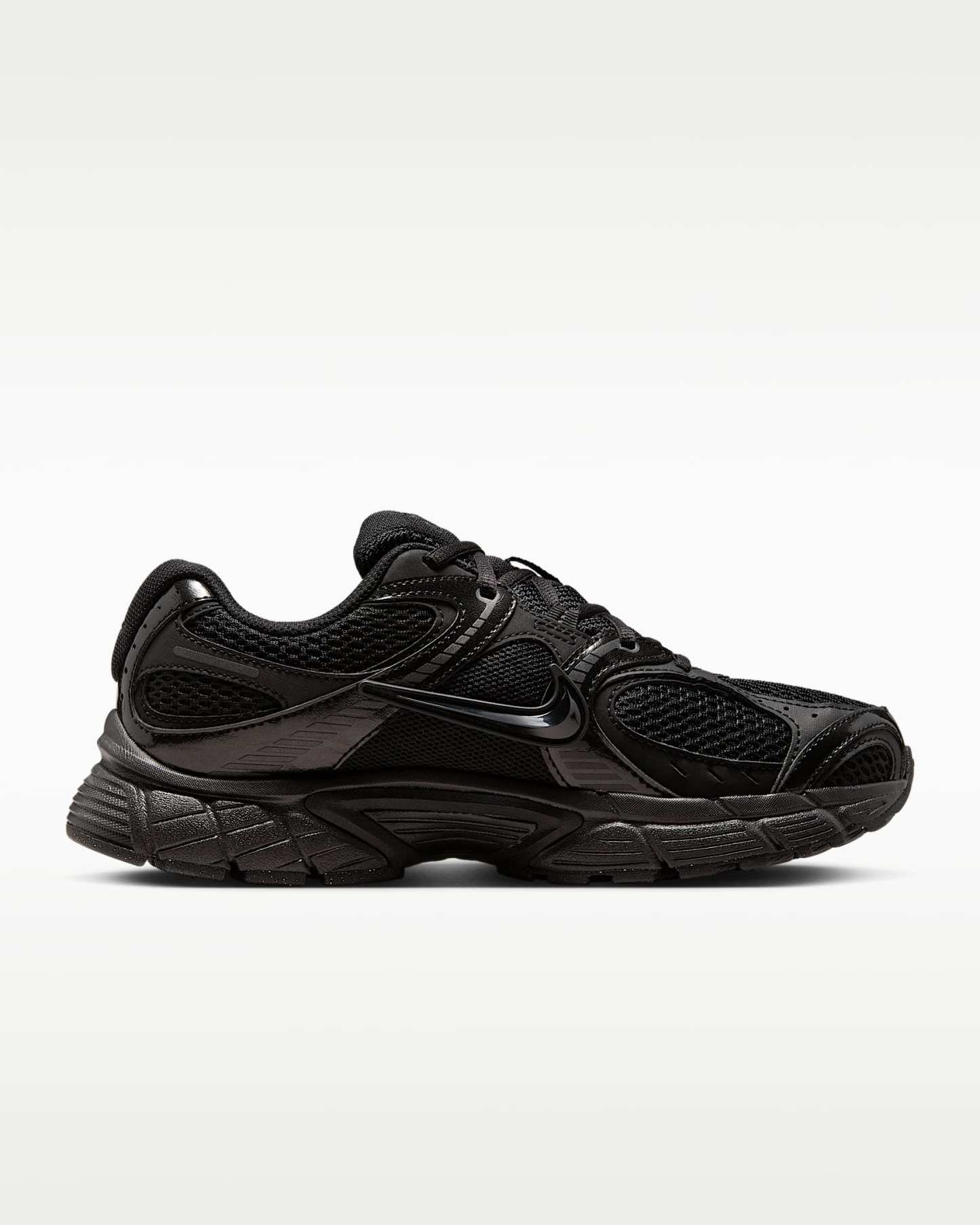 Nike V5 RNR Yansıtıcı Tasarım Vurgulu Kadın Ayakkabısı - Siyah/Anthracite/Siyah