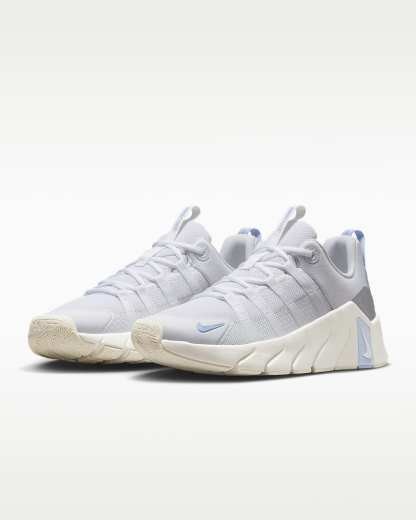 Nike Free Metcon 7 Kadın Antrenman Ayakkabısı - Beyaz/Hydrogen Blue/Metallic Silver/Beyaz