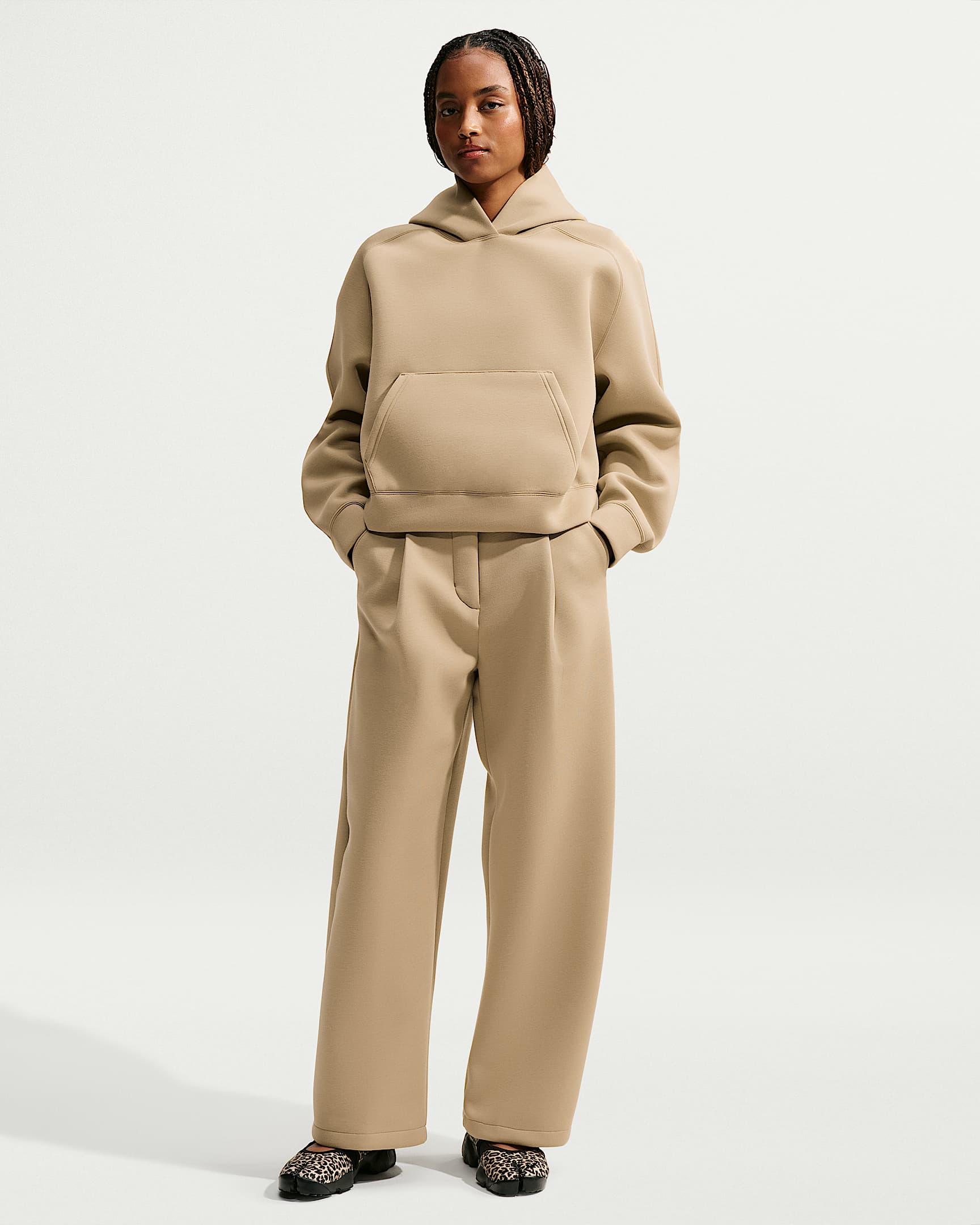 Nike Pregame Fleece Bol Kesimli Normal Belli Kadın Eşofman Altı - Parachute Beige/Parachute Beige