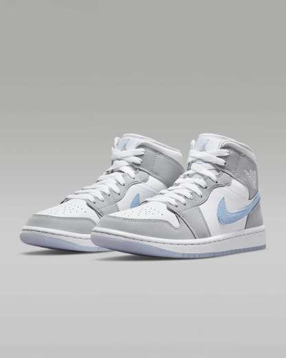 Air Jordan 1 Mid Kadın Ayakkabısı - Beyaz/Wolf Grey/Aluminum